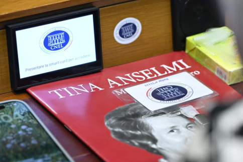 Tina Anselmi, un’eredità viva per il lavoro e la democrazia: il messaggio di Daniela Fumarola al CNEL