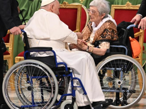 Emilio Didonè ricorda Papa Francesco: la sua carezza e il suo sorriso resteranno per sempre con noi