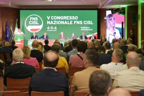 Fumarola al Congresso della Fns Cisl: “Rispettare la dignità professionale in ogni contesto”