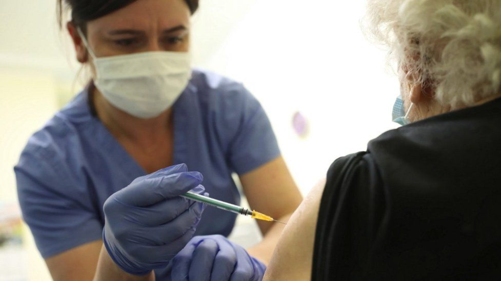 Ragazzini: i ritardi nella vaccinazione degli anziani porta a perdite drammatiche
